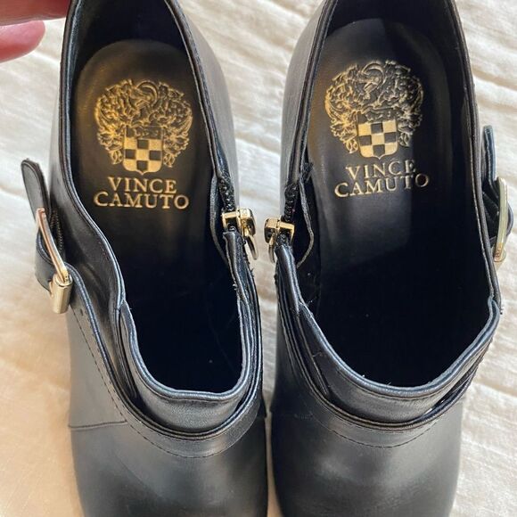 Vince Camuto Vonilesa Black Leather Bootie Women Size 6.5 - Picture 3 of 9
